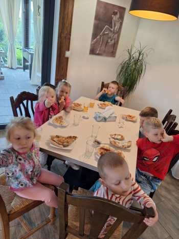 4dbccb19-cc60-42ea-b0f3-32d907d87506