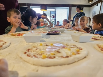 4f7720ab-d426-424f-9e22-d93370e9a70c