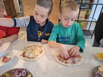 b4e62311-fcc6-4dd8-b130-17eeb8bbd38a