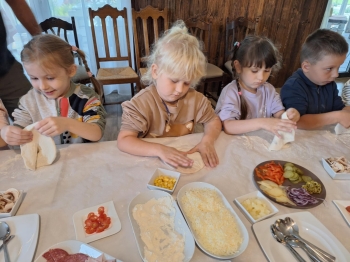 b4ee7f34-f9ff-4f87-9f51-857ea76f428a