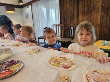 c049dbae-84ec-4926-94c4-43ba8b6fe885