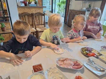 cc3ed044-3eb5-427c-99c2-426533741156