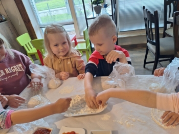 e41ce84d-eb2d-446c-a2de-933deb3a7979