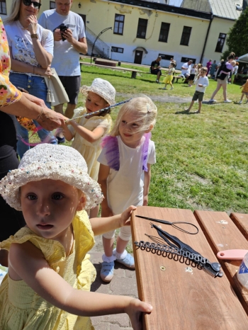 08a8f357-8855-4f3b-b490-90f9e8c34d0d