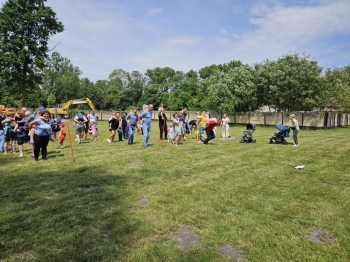 8c560474-c4b8-4e33-8c5a-dad3fa1be127