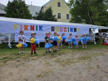 b09ef04d-9196-430c-b77f-5ea45afe1c2f