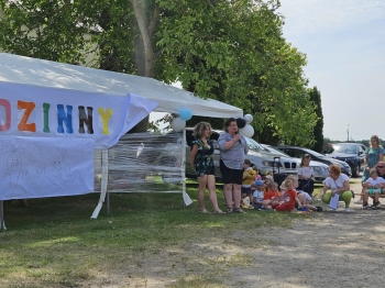 f3a327e2-f955-49dc-bc3f-531ac37cd94f