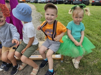 f7067f42-7f30-45e2-9439-6dddf6116652