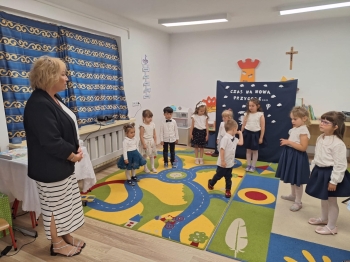 1e3398e8-f93a-4ed4-b48e-ce8be5c4b4b9