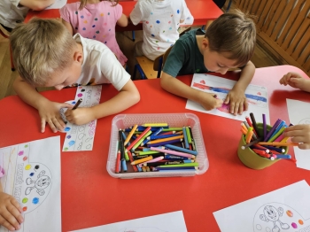 cfcf38f9-9547-4e3b-87dc-7187fe594a41