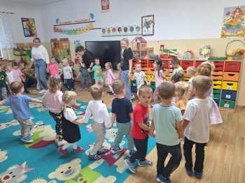 68989ef0-d384-4119-8d14-f346960fc0b6