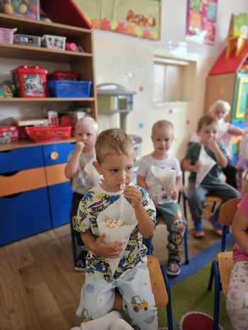 a492bacd-034f-4e06-a4db-d9e834eb368e