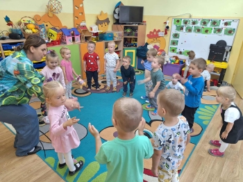 aa93d9f7-18f6-4dd7-bdbd-c767cc02104e