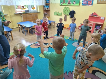 e64e821f-85b5-4a38-af18-661f1ed7b396