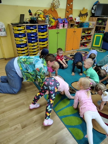 f21300cb-89f0-4071-ad36-13341c7433fc