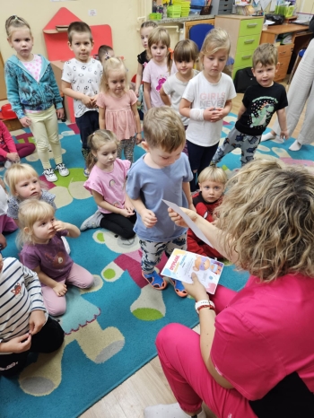 6c570089-f1aa-4f44-b72c-7d7003d2883a