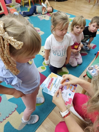 7ac994fc-fcc6-4a54-bcd7-98bfd99ec8f6