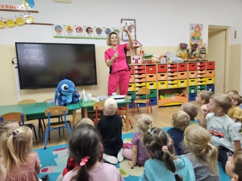 9dbc8cc4-7fb6-492e-93d3-be86ab5cb27a