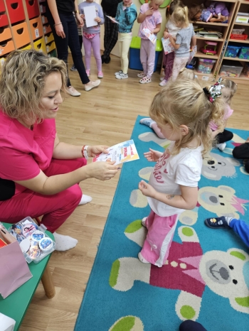 17a099b9-7ae2-4ce0-b9a0-ace0b0f5eb7e