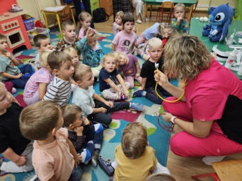 bc1dc055-f8f9-48ae-a184-d8a3ac91d173