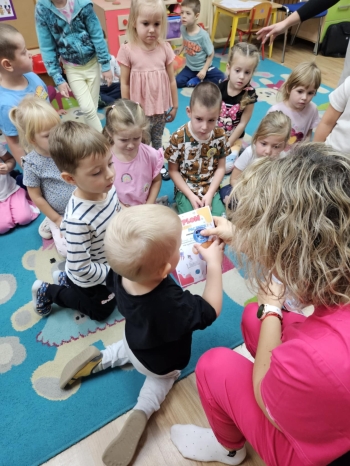 d40df303-f03d-486f-8fc9-229fea9d1248