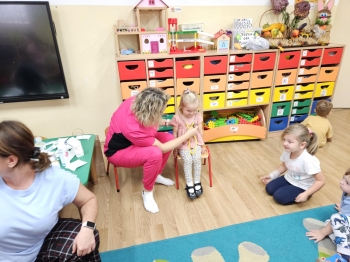 de002bea-c374-4fa5-a975-1c9ae78c8bf9