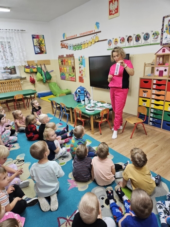 f3c4871c-25bf-4d33-8b5c-f43ca13ccfc6