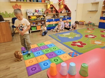 8c926ac9-2ce2-482a-ad7c-909b66961ef4