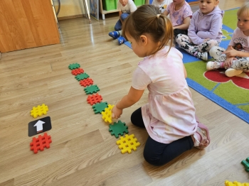 c1a56daf-666c-40fb-a98d-9a0e25a89737