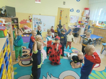 752ef06e-1d55-4b4e-a71d-94f0fc6aa7de