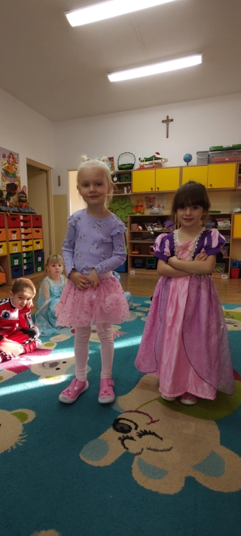 8874cfad-73b0-4346-95ea-1221cf540246