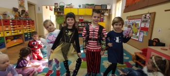 d4ccd54b-52ee-494b-a209-54a6ca3a42ba