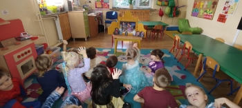 d5695ab5-2195-4fbd-9871-64e114d966bc