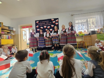 b1109ba3-909d-4393-8e19-bd5d87597bf5