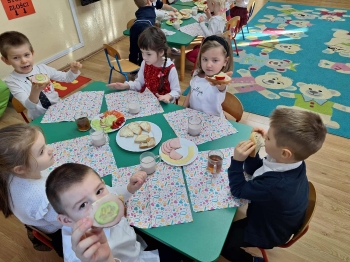 6ffdcc29-57b3-416c-9be6-5c26aa025a6e