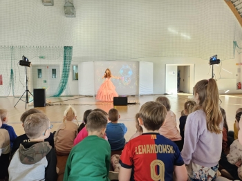 21d4689c-8043-4659-a50a-f751b4764485