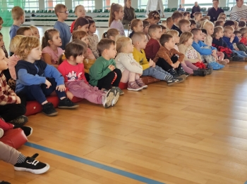 acb2dd15-1956-47f6-8937-72ee20de7f4b