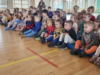 edbf8576-6798-4dba-8212-33a3975f7401