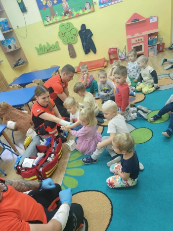 3c37531b-a966-446c-931a-bd05a00979e8