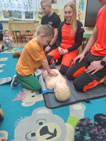 bb2f4046-1c27-4788-9459-b51399b4103a