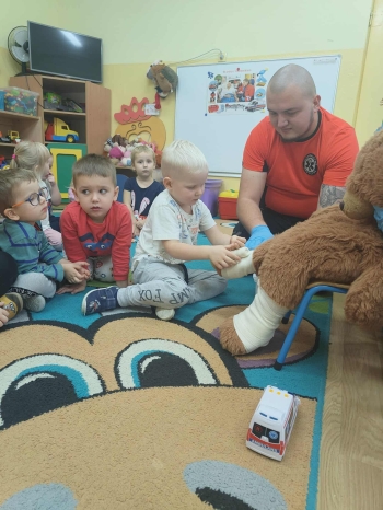 c3d9c2ed-d95a-466c-b507-b96fa4a54cdc