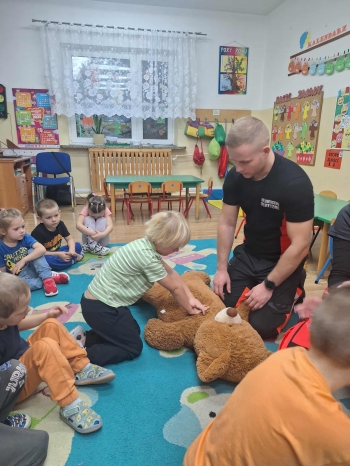 c0743526-cddd-4a2d-991f-cf6b3812c957