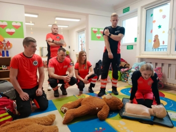 9bb71b67-9358-4de4-a3ce-d4c02d8af5cd