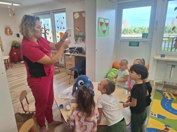 49a1d309-a84a-42bd-91dd-27369b321b6e