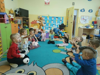 5d1aa8f9-0acf-4000-a49c-7c8856fc9265