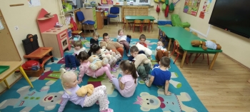 6dcef3bd-86d1-4346-8395-e3c41e103aeb