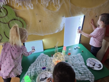 1b59cb09-1e24-47a4-b986-275f77550aea