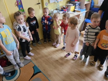 6c096af7-b505-476c-a3bc-4738ec3cc737