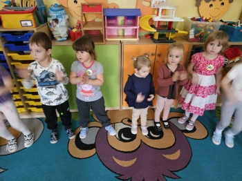 b4564189-4f0d-4917-a5d7-08915f234912