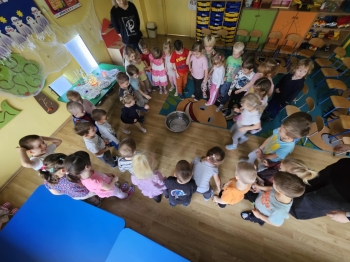 c1645e66-62b3-472a-9cee-4fbedd3e05d1